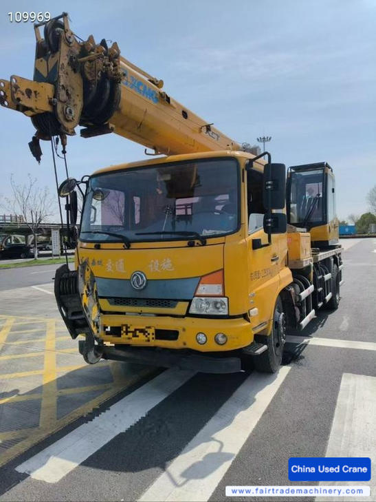 Buy XCMG XC Used Crane / 1